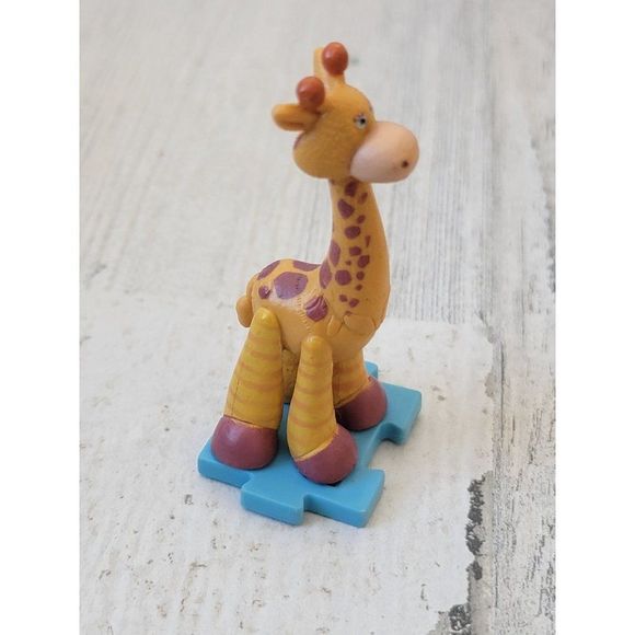 Disney Gabby giraffe Dr McStuffins toy figure - Picture 2 of 5